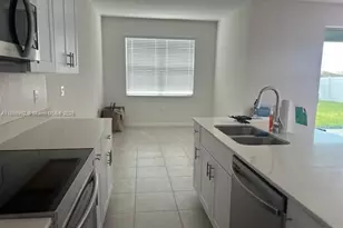 271 Bottle Brush Dr, Other City - In The State Of Florida, FL 33844 - Photo 11