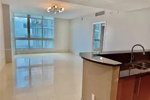 300 S Biscayne Blvd, Miami, FL 33131 - Photo 7