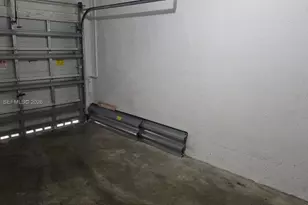 3166 NE 11th St, Homestead, FL 33033 - Photo 39