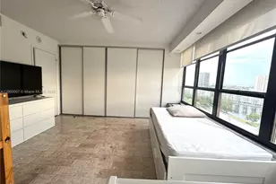 600 Three Islands Boulevard, Hallandale Beach, FL 33009 - Photo 37