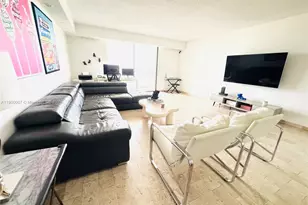 600 Three Islands Boulevard, Hallandale Beach, FL 33009 - Photo 7