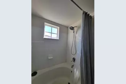 17150 N Bay Rd #2922, Sunny Isles Beach, FL 33160 - Photo 11