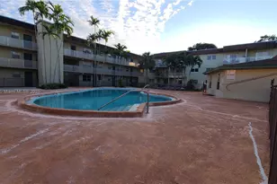 7505 SW 82nd St, Miami, FL 33143 - Photo 5