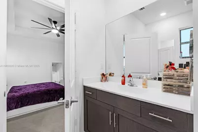 10225 SW 231st Ln, Miami, FL 33190 - Photo 11