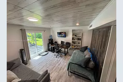 1430 NE 149th St, Miami, FL 33161 - Photo 33