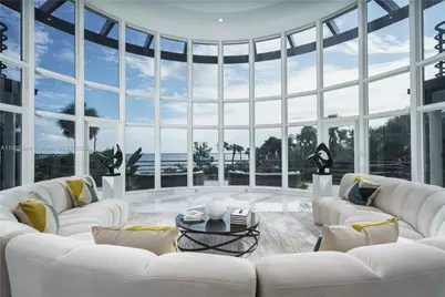 2827 S Indian River Dr, Fort Pierce, FL 34982 - Photo 5