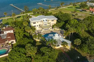 2827 S Indian River Dr, Fort Pierce, FL 34982 - Photo 41