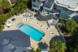 2827 S Indian River Dr, Fort Pierce, FL 34982 - Photo 3