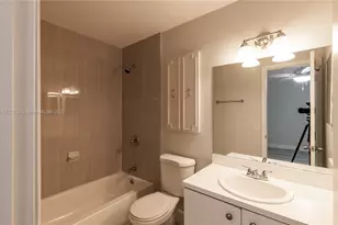 14237 SW 94th Cir Ln, Miami, FL 33186 - Photo 17