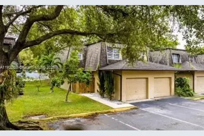 14237 SW 94th Cir Ln #101, Miami, FL 33186 - Photo 1
