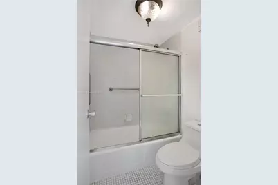 100 Lincoln Rd #607, Miami Beach, FL 33139 - Photo 15