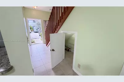870 NE 212th Ter #4, Miami, FL 33179 - Photo 15
