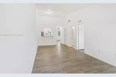 2921 SE 13th Ave #202-48, Homestead, FL 33035 - Photo 3