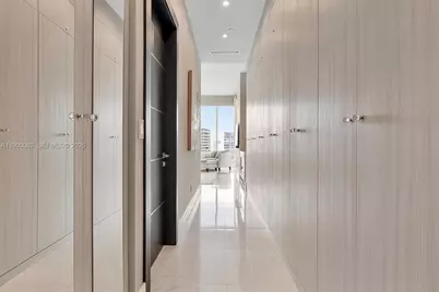 900 Brickell Key Blvd #3103, Miami, FL 33131 - Photo 25