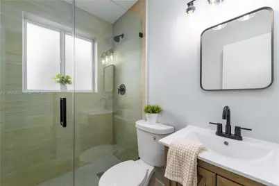 4845 NW 169th St, Miami Gardens, FL 33055 - Photo 21