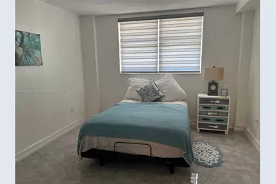 1300 Lincoln Rd #C403, Miami Beach, FL 33139 - Photo 15