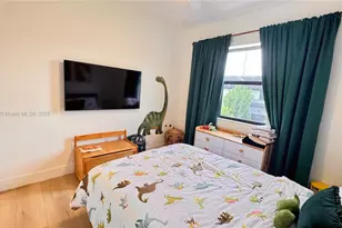 15593 NW 91st Ct, Miami Lakes, FL 33018 - Photo 27