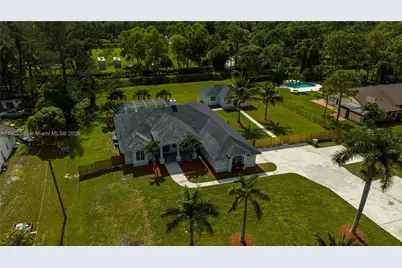 11066 N 46th Pl N, West Palm Beach, FL 33411 - Photo 39