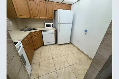 851 Three Islands Blvd #117, Hallandale Beach, FL 33009 - Photo 23