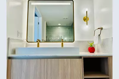 159 NE 6th St #4314, Miami, FL 33132 - Photo 23