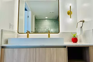 159 NE 6th St, Miami, FL 33132 - Photo 23