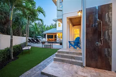 545 SW Indianola St, Stuart, FL 34994 - Photo 59