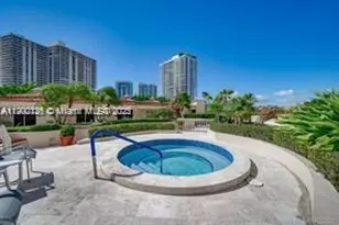 19667 Turnberry Way, Aventura, FL 33180 - Photo 35