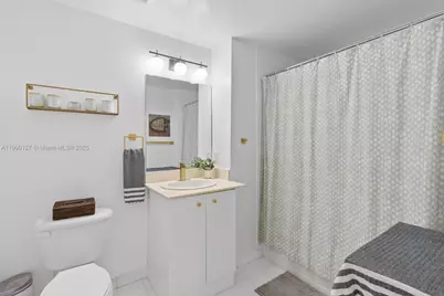 5970 Indian Creek Dr #504, Miami Beach, FL 33140 - Photo 27