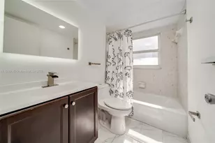 950 Hillcrest Dr, Hollywood, FL 33021 - Photo 13