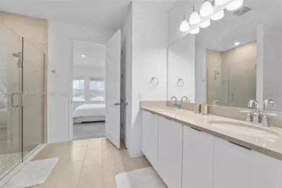 2375 Lancashire St, Other City - In The State Of Florida, FL 33896 - Photo 21