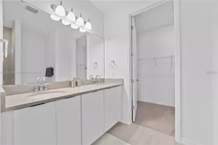 2375 Lancashire St, Other City - In The State Of Florida, FL 33896 - Photo 23