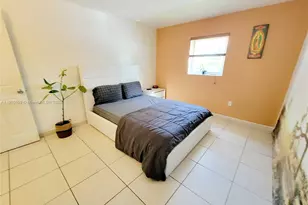 8609 SW 68th Ct, Pinecrest, FL 33156 - Photo 13