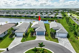 12446 SW Alongshore Dr, Port Saint Lucie, FL 34987 - Photo 39