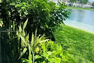 1261 SE 31st Ct, Homestead, FL 33035 - Photo 5