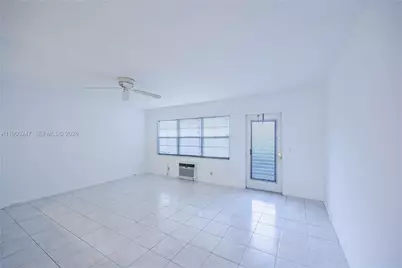 303 Preston H #303, Boca Raton, FL 33434 - Photo 7