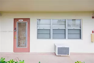 303 Preston H, Boca Raton, FL 33434 - Photo 1