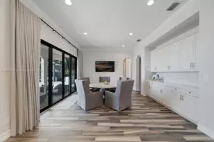 8445 E Watercrest Cir E, Parkland, FL 33076 - Photo 13