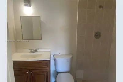 2244 Madison St #9, Hollywood, FL 33020 - Photo 7