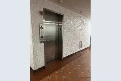 9678 Fontainebleau Blvd #310, Miami, FL 33172 - Photo 5