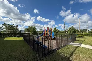 540 NE 1st Dr, Florida City, FL 33034 - Photo 17