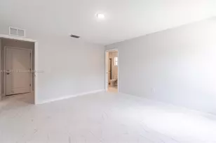 2004 Rosa Ct, Lehigh Acres, FL 33972 - Photo 9