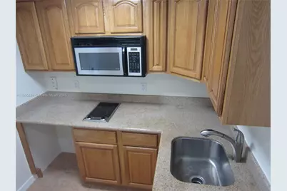 4242 NW 2nd St #1613, Miami, FL 33126 - Photo 11