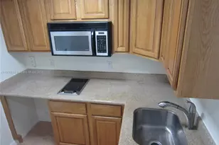 4242 NW 2nd St, Miami, FL 33126 - Photo 11