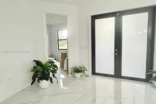 2813 NE 16th Ave, Naples, FL 34120 - Photo 1