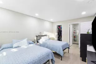 5665 W 20th Ave, Hialeah, FL 33012 - Photo 11