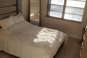 900 NE 18th Ave, Fort Lauderdale, FL 33304 - Photo 19