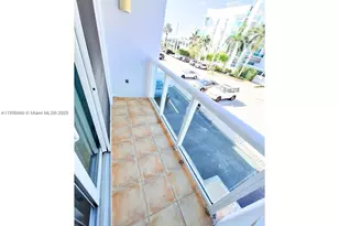 2011 Bay Dr, Miami Beach, FL 33141 - Photo 17