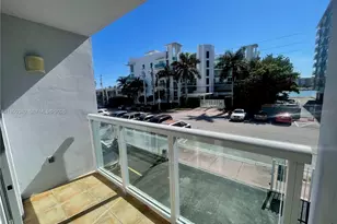 2011 Bay Dr, Miami Beach, FL 33141 - Photo 11