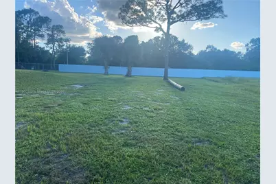 8018 Grady Dr, Fort Myers, FL 33917 - Photo 19