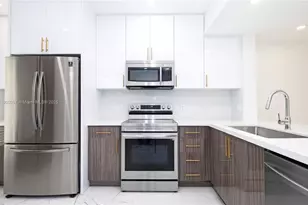 16697 Hemingway Dr, Weston, FL 33326 - Photo 5